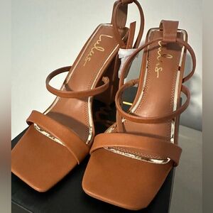 Lulu’s Mabie Strap heels - never worn